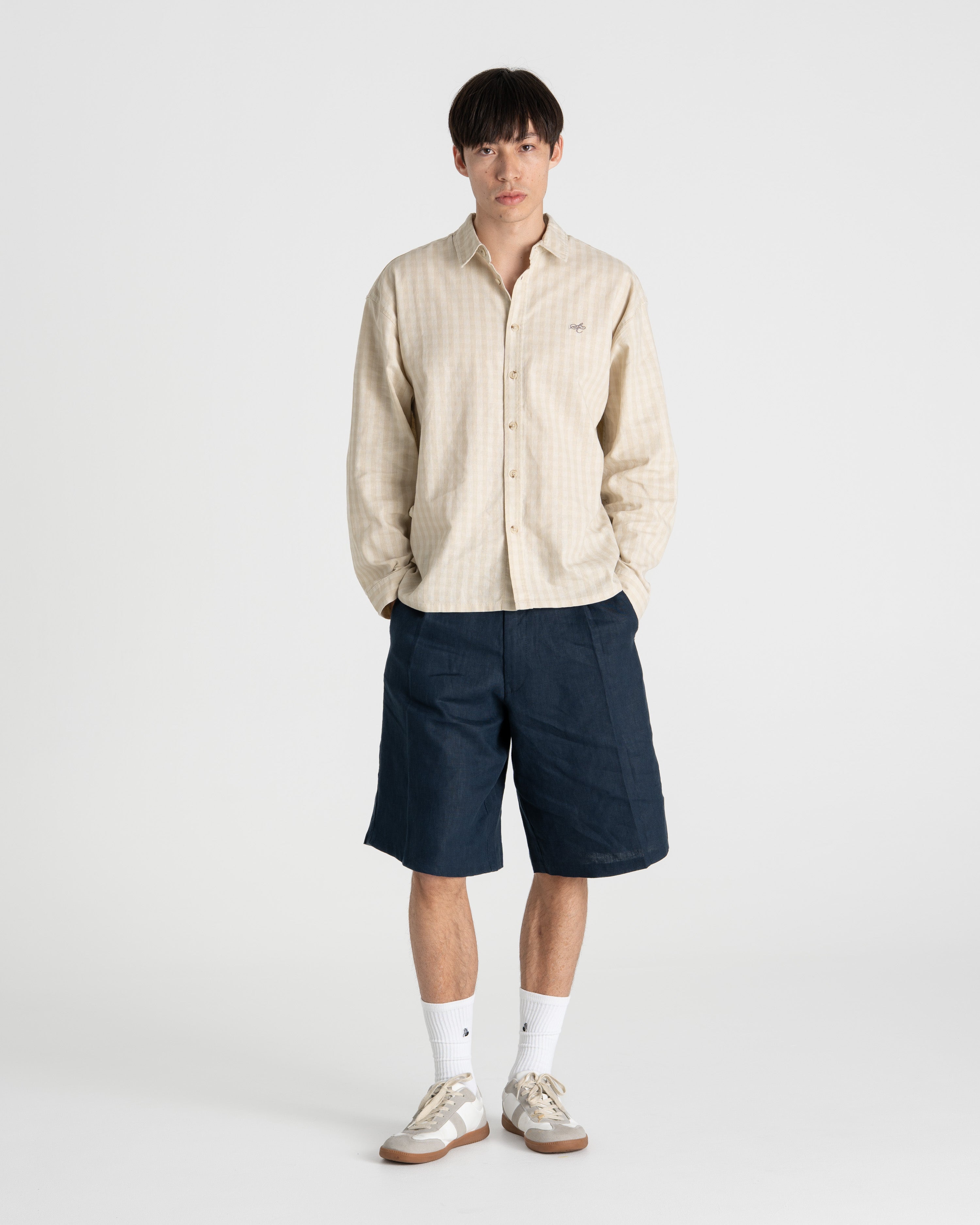 Pleated Baggy shorts Navy